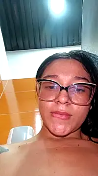 Snapshot of -VICKKY chatting on March 14, 2025, 1:35 pm -VICKKY online show from March 14, 2025, 1:35 pm