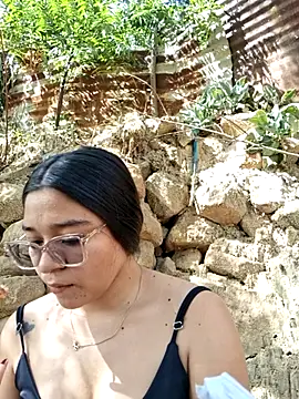 -VICKKY online show from July 11, 2026, 2:06 pm
