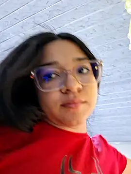 -VICKKY online show from January 31, 2026, 8:07 pm