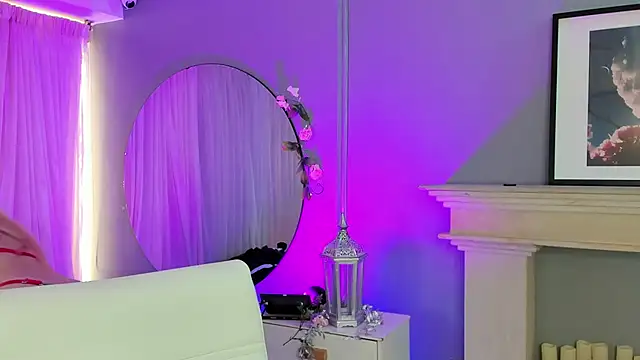 Snapshot of tiffany_becker chatting on February 6, 2026, 1:29 pm tiffany becker online show from February 6, 2026, 1:29 pm