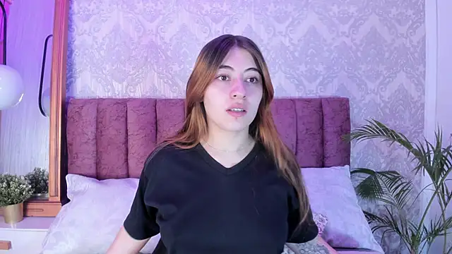 Snapshot of tiffany_becker chatting on October 1, 2025, 11:58 am tiffany becker online show from October 1, 2025, 11:58 am