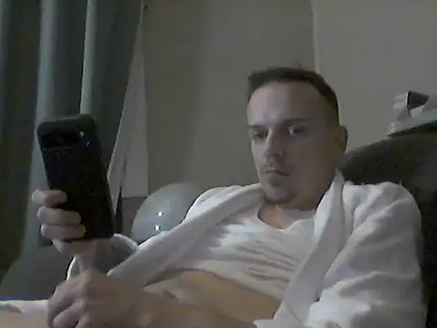 Rollinhard6969 online show from February 15, 2025, 8:00 am