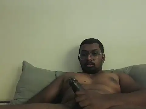 chennaibull101 online show from April 11, 2026, 4:09 am