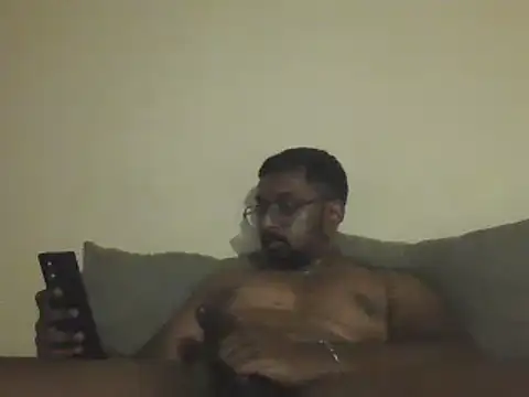 Snapshot of chennaibull101 chatting on July 20, 2026, 5:37 pm chennaibull101 online show from July 20, 2026, 5:37 pm