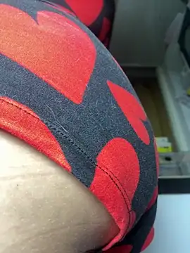 Snapshot of Emiily_lee chatting on October 1, 2025, 8:52 am Emiily lee online show from October 1, 2025, 8:52 am