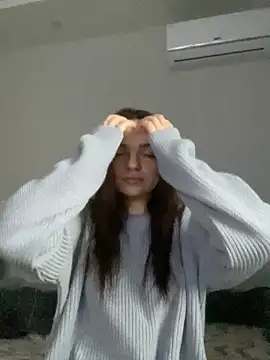 AnaWest online show from October 19, 2025, 4:59 am