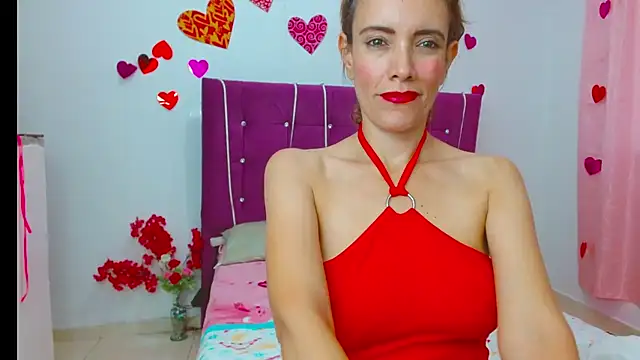 chantalsemenova1 online show from February 15, 2025, 9:17 pm