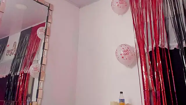 BonnieCute  online show from February 14, 2025, 2:54 pm