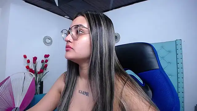 antonella sweetlittle online show from March 22, 2026, 11:01 am