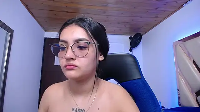 antonella sweetlittle online show from November 6, 2025, 1:15 pm