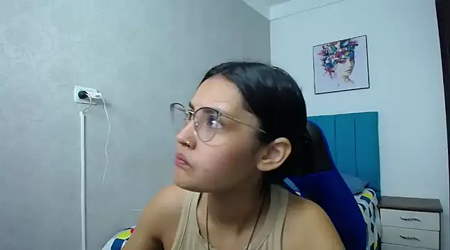 antonella sweetlittle online show from February 18, 2025, 12:49 pm