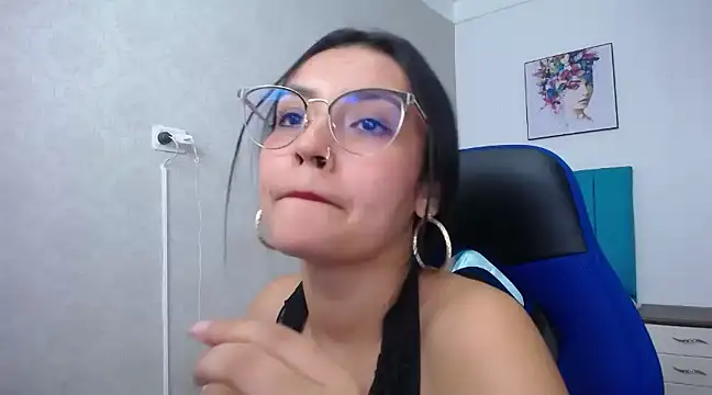 antonella sweetlittle online show from February 26, 2025, 3:32 pm
