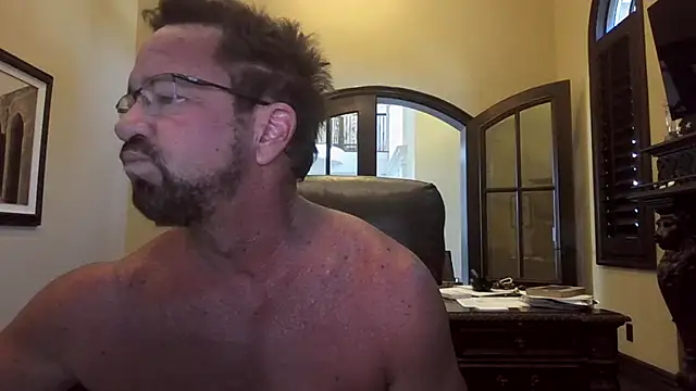 Snapshot of sluttydylan chatting on October 6, 2025, 4:52 pm sluttydylan online show from October 6, 2025, 4:52 pm