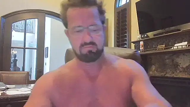 Snapshot of sluttydylan chatting on October 18, 2025, 5:26 pm sluttydylan online show from October 18, 2025, 5:26 pm