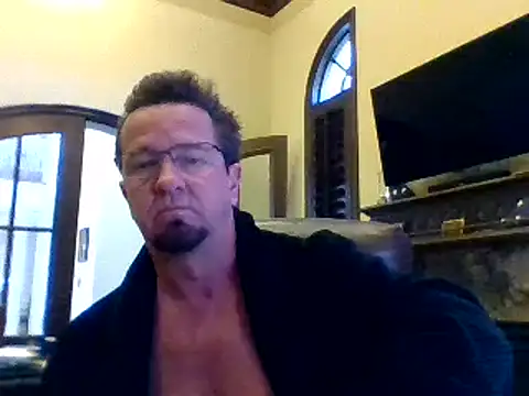 sluttydylan online show from February 23, 2025, 8:00 pm