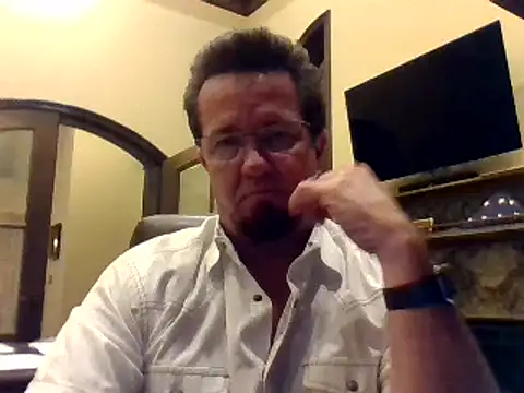 sluttydylan online show from February 10, 2025, 3:57 am
