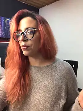 Snapshot of athena_rossi chatting on March 7, 2025, 4:46 am athena rossi online show from March 7, 2025, 4:46 am