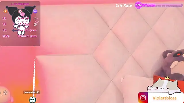 Snapshot of Violettbloss chatting on October 22, 2025, 3:17 am Violettbloss online show from October 22, 2025, 3:17 am