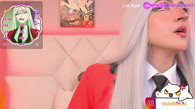 Snapshot of Violettbloss chatting on October 3, 2025, 7:37 pm Violettbloss online show from October 3, 2025, 7:37 pm