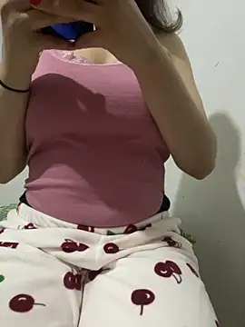 farah-36 online show from October 18, 2025, 10:01 pm