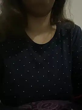 Snapshot of farah-36 chatting on January 13, 2025, 3:45 am farah-36 online show from January 13, 2025, 3:45 am