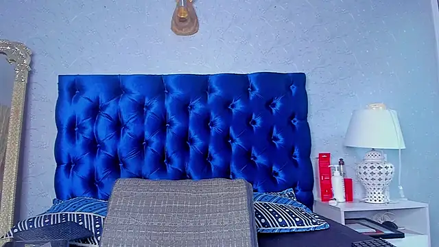 Snapshot of dalilaqueen chatting on September 27, 2025, 12:11 pm dalilaqueen online show from September 27, 2025, 12:11 pm