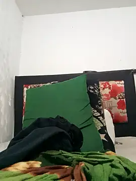 Snapshot of MaximoSualteza777 chatting on October 18, 2025, 2:02 am MaximoSualteza777 online show from October 18, 2025, 2:02 am