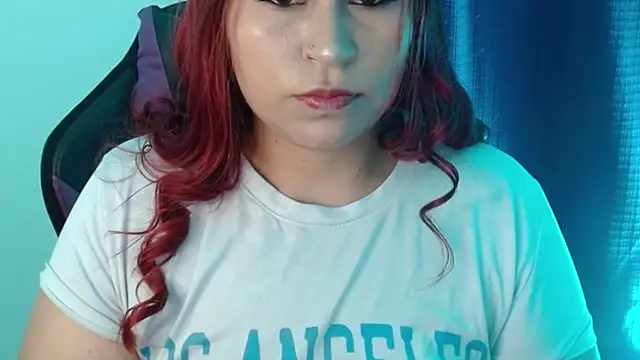 cata  gutierrez  online show from November 11, 2025, 4:29 am