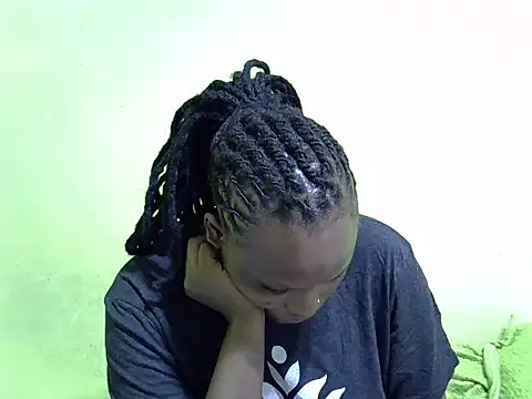 queendebbie online show from January 15, 2026, 5:27 pm