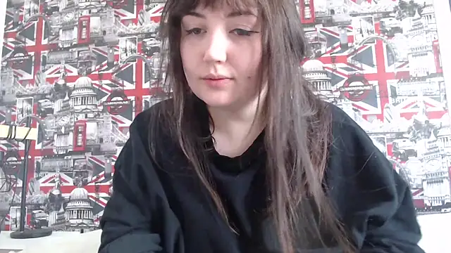 Lynylou online show from April 13, 2026, 11:36 am