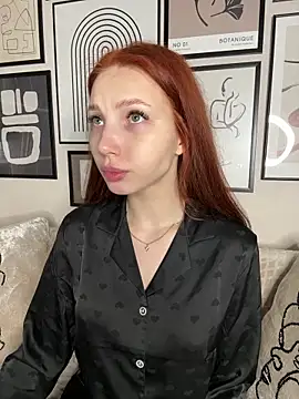 JudyWalkerr online show from January 24, 2025, 1:25 pm