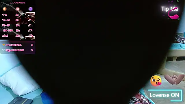 Stefanny Taylor  online show from February 8, 2025, 4:14 am