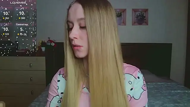 Snapshot of Lily__Devil chatting on February 21, 2026, 10:28 am Lily Devil online show from February 21, 2026, 10:28 am