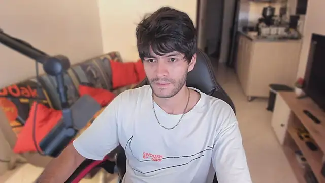 Snapshot of justin_stark7 chatting on September 29, 2025, 11:32 pm justin stark7 online show from September 29, 2025, 11:32 pm