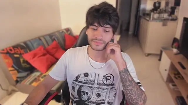 Snapshot of justin_stark7 chatting on October 22, 2025, 10:19 pm justin stark7 online show from October 22, 2025, 10:19 pm