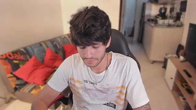 Snapshot of justin_stark7 chatting on September 26, 2025, 8:59 pm justin stark7 online show from September 26, 2025, 8:59 pm