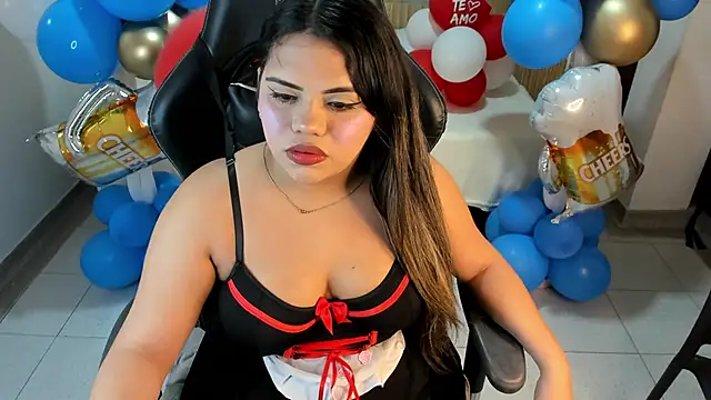 Snapshot of samy_19_ chatting on September 25, 2025, 11:05 am samy 19  online show from September 25, 2025, 11:05 am