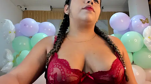 samy 19  online show from April 8, 2026, 11:01 am