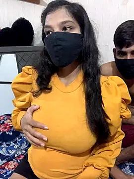 hottiess69 online show from September 21, 2025, 6:07 am