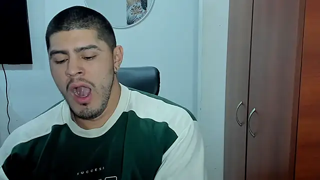 Snapshot of Baltazar_Dupont chatting on September 22, 2025, 11:16 am Baltazar Dupont online show from September 22, 2025, 11:16 am