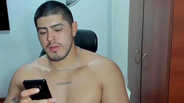 Snapshot of Baltazar_Dupont chatting on October 2, 2025, 2:37 am Baltazar Dupont online show from October 2, 2025, 2:37 am