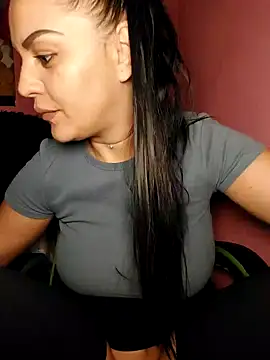 MeaHarpe online show from January 26, 2025, 9:51 pm