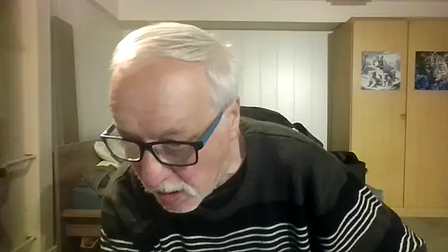 Sammy1660 online show from September 22, 2025, 9:54 pm