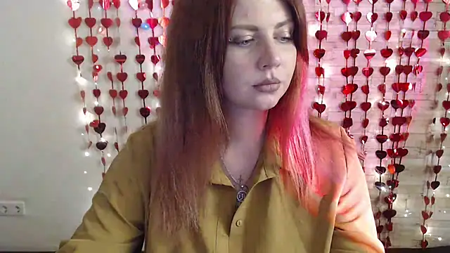 Lizzy Love online show from February 11, 2025, 2:25 am
