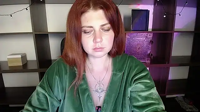 Lizzy Love online show from February 1, 2025, 5:18 am