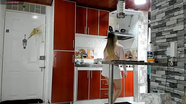 cindy love2 online show from October 14, 2025, 2:50 pm