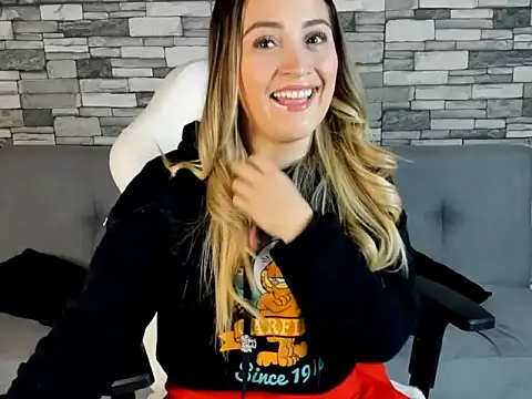 cindy love2 online show from September 24, 2025, 10:59 pm