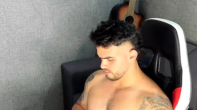 Snapshot of Ricardogo19 chatting on September 26, 2025, 12:28 am Ricardogo19 online show from September 26, 2025, 12:28 am