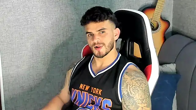 Snapshot of Ricardogo19 chatting on September 17, 2025, 10:56 pm Ricardogo19 online show from September 17, 2025, 10:56 pm