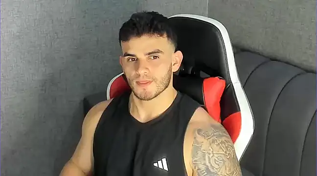 Ricardogo19 online show from February 17, 2025, 8:49 pm